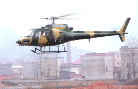 Máy bay trực thăng vũ trang hạng nhẹ Z-11 Trung Quốc